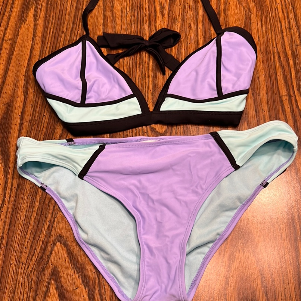 Xhilaration 2 pc Swim Suit Size XL